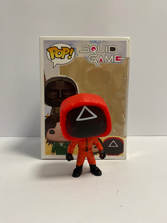 Figura Estilo POP Squid Game - Soldado Triângulo