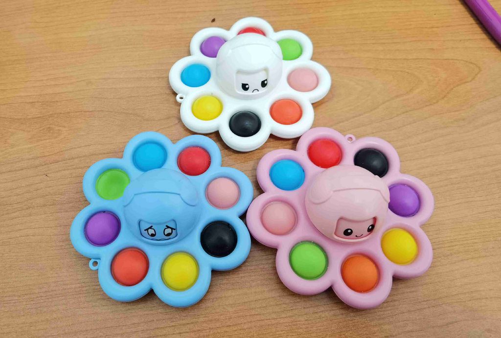 Pop It Spinner Polvo Reversível 11 Cm (Cores Sortidas)