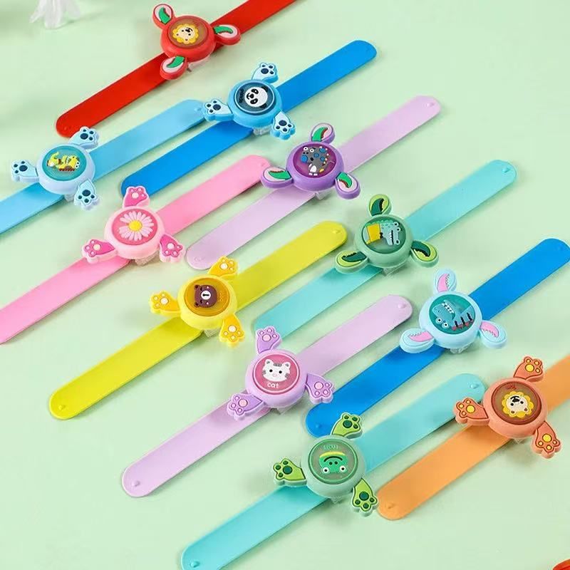 Pulseira Anti-Mosquitos com Pião Luminoso (Cores Sortidas)