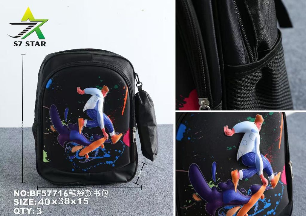 Mochila Escolar 3D Skate Preta 40 x 38 x 15 Cm