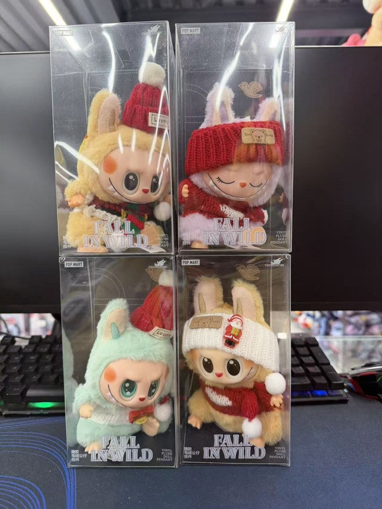 Peluche Labubu de Natal em Caixa (Modelos Sortidos)