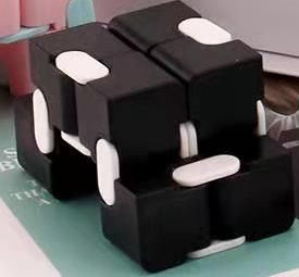 Cubo Infinito Pastel - Preto