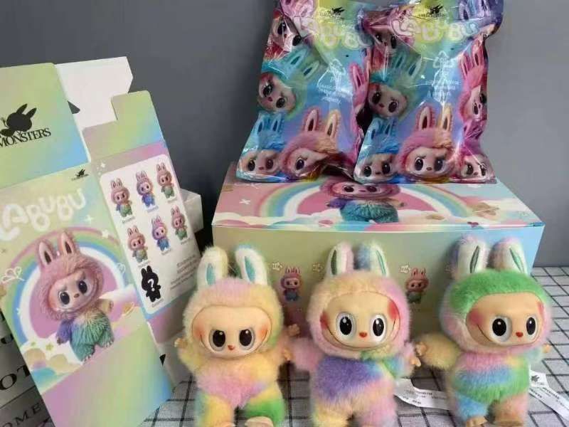 Caixa Surpresa Peluche Labubu 4.ª Geração (Modelos Sortidos)