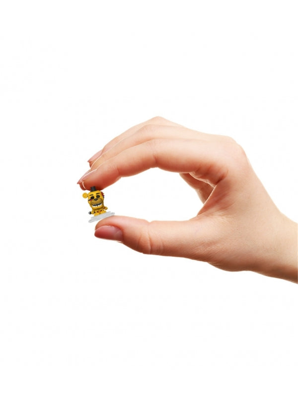 Tamanho real da mini figura Bitty POP!